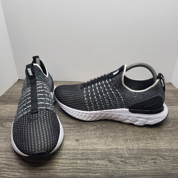 Nike React Phantom Run Flyknit 2 Shoes Mens Size 8.5 Slip On Running CJ0277-003 - Picture 1 of 10